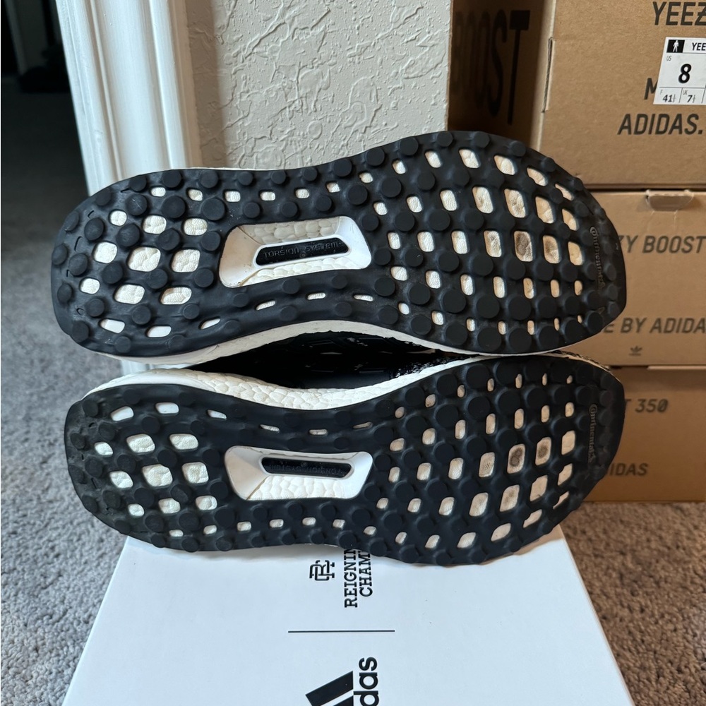 Adidas Ultra boost 1.0 Oreo reigning champ consortium sz 8 - Picture 7 of 8